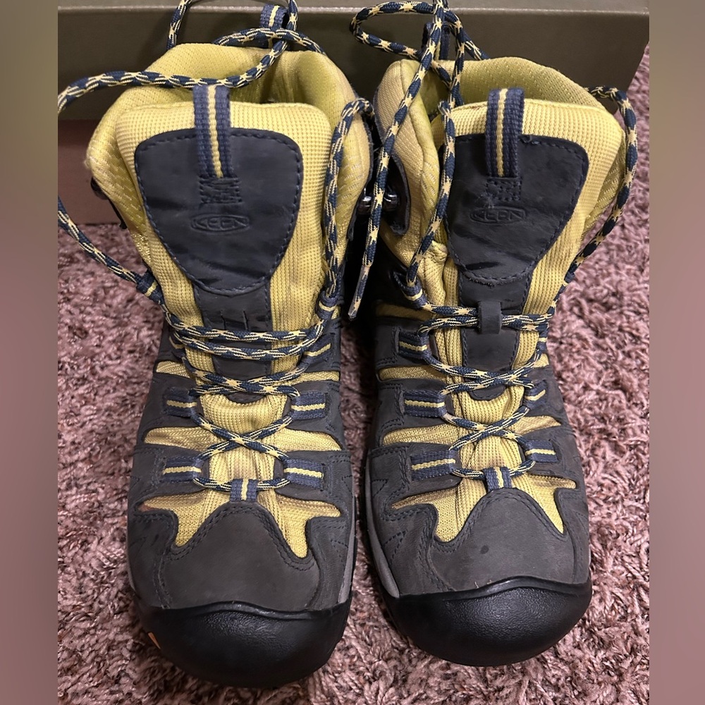 Keen Hiking Boots